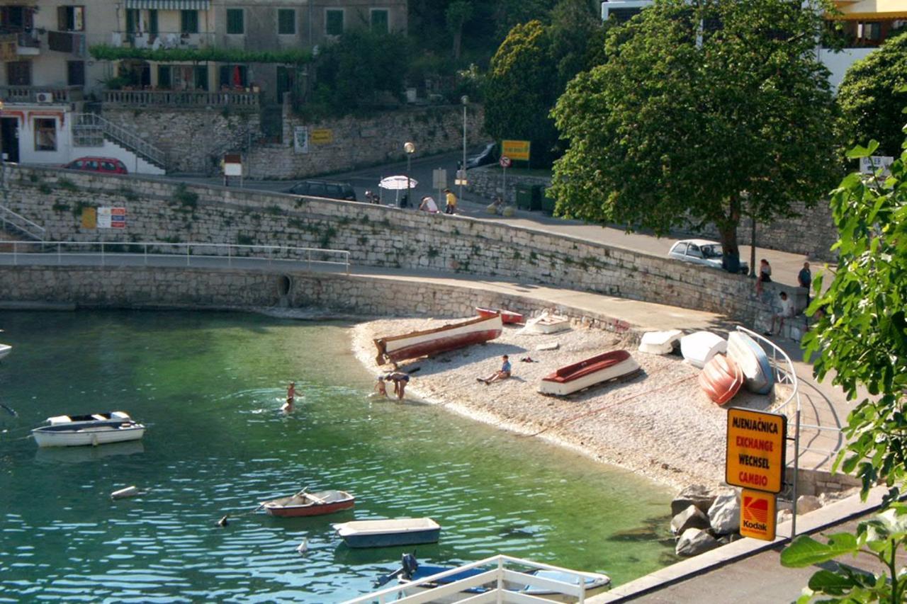 Apartments And Rooms With Parking Space Rabac, Labin - 12368 Exteriér fotografie