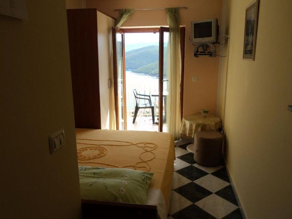 Apartments And Rooms With Parking Space Rabac, Labin - 12368 Exteriér fotografie